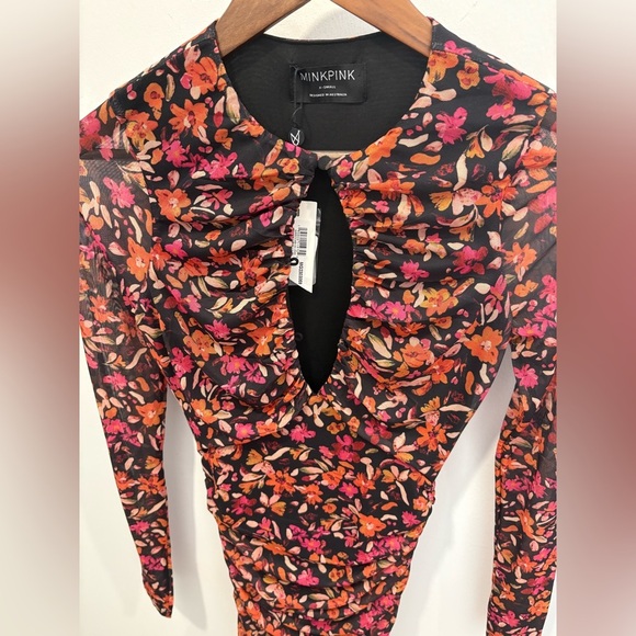 NWT- MINKPINK SORRENTO MESH MINI DRESS - Picture 7 of 13